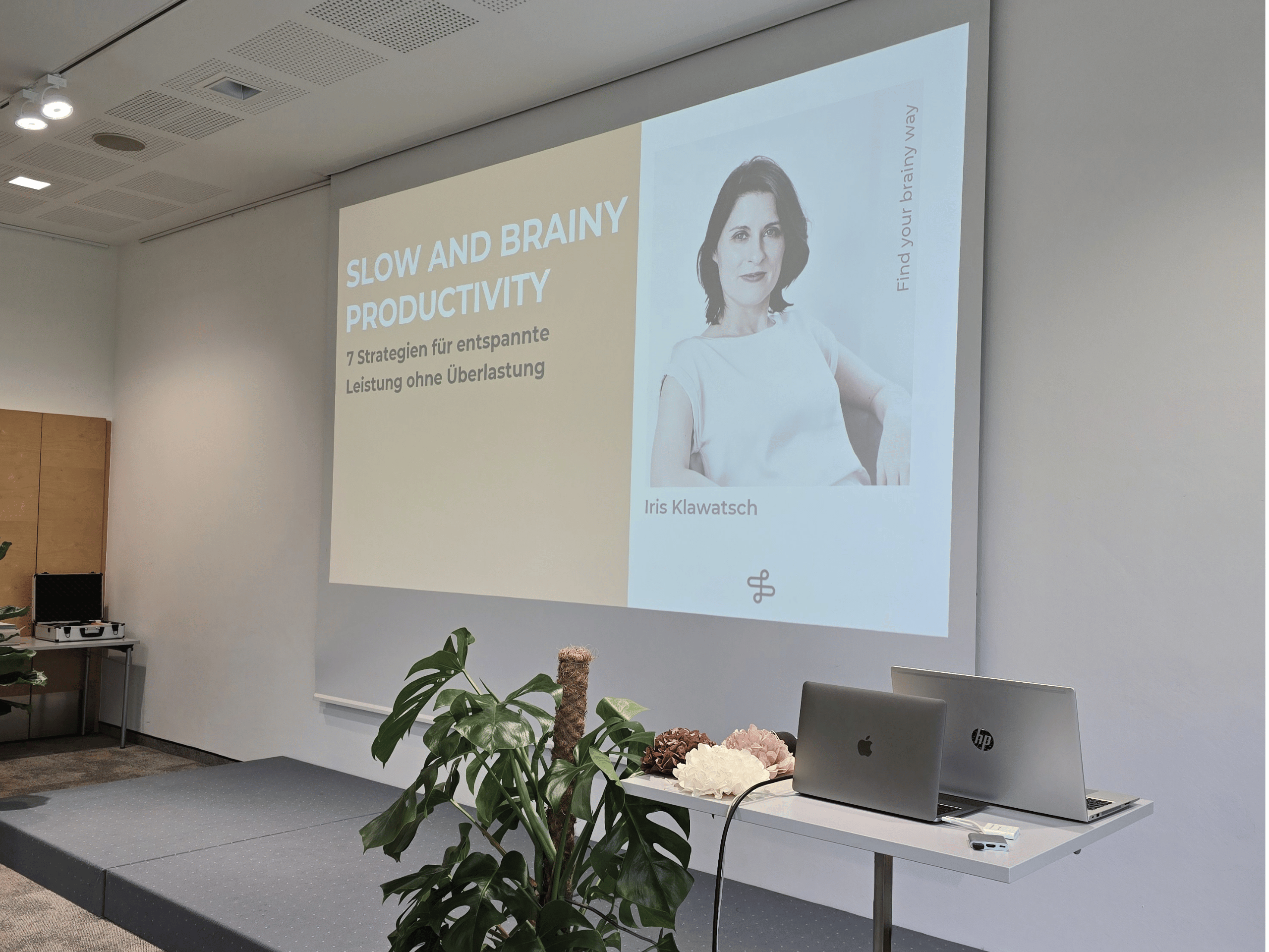 iris-vortrag-slow-brainy-productivity Vortrag beim Ladies Business Day in Linz zum Thema: Slow and Brainy Productivity. 7 Strategien für entspannte Leistung ohne Überlastung